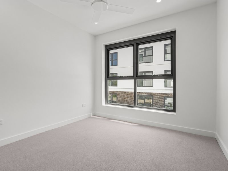 Elegant Apartment with Sunlit Balcony with this 'Finch Design'