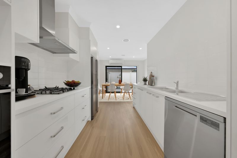 128/236-238 Waterview Blvd, Craigieburn