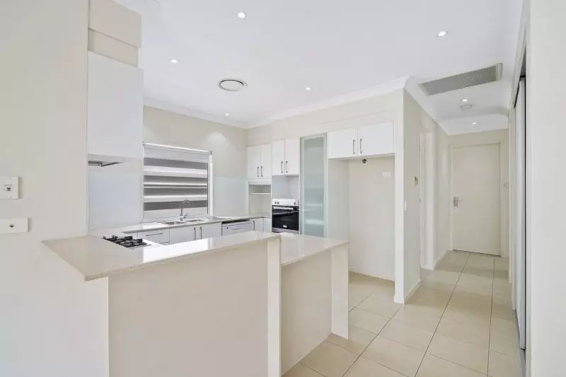 Tranquil Light-filled Lifestyle