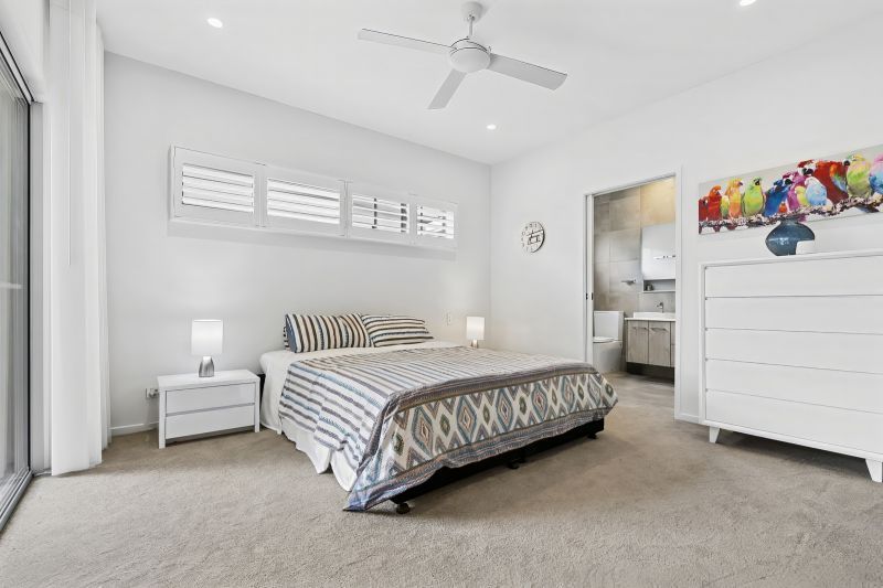 Established Sequoia IN IMMACULATE CONDITION