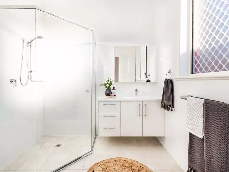 Live in style and prestige by the sea!