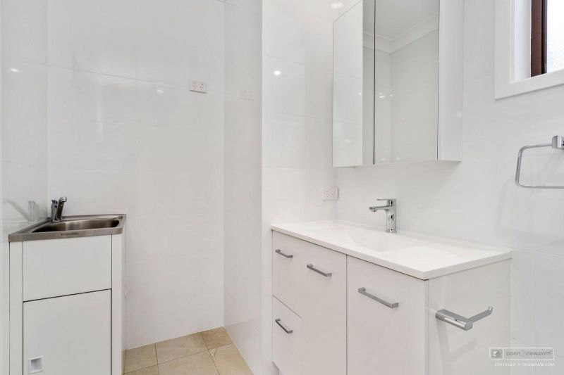 Gorgeous, bright one-bed villa!