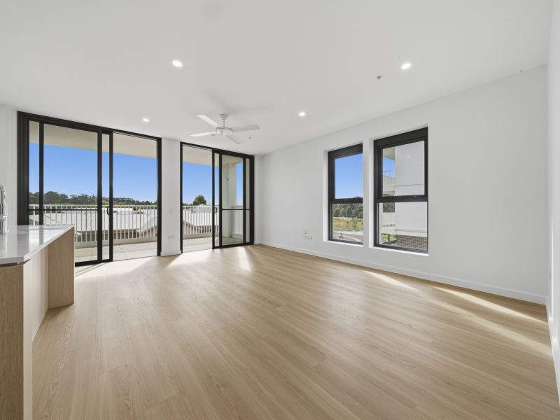 Elegant Apartment with Sunlit Balcony with this 'Finch Design'
