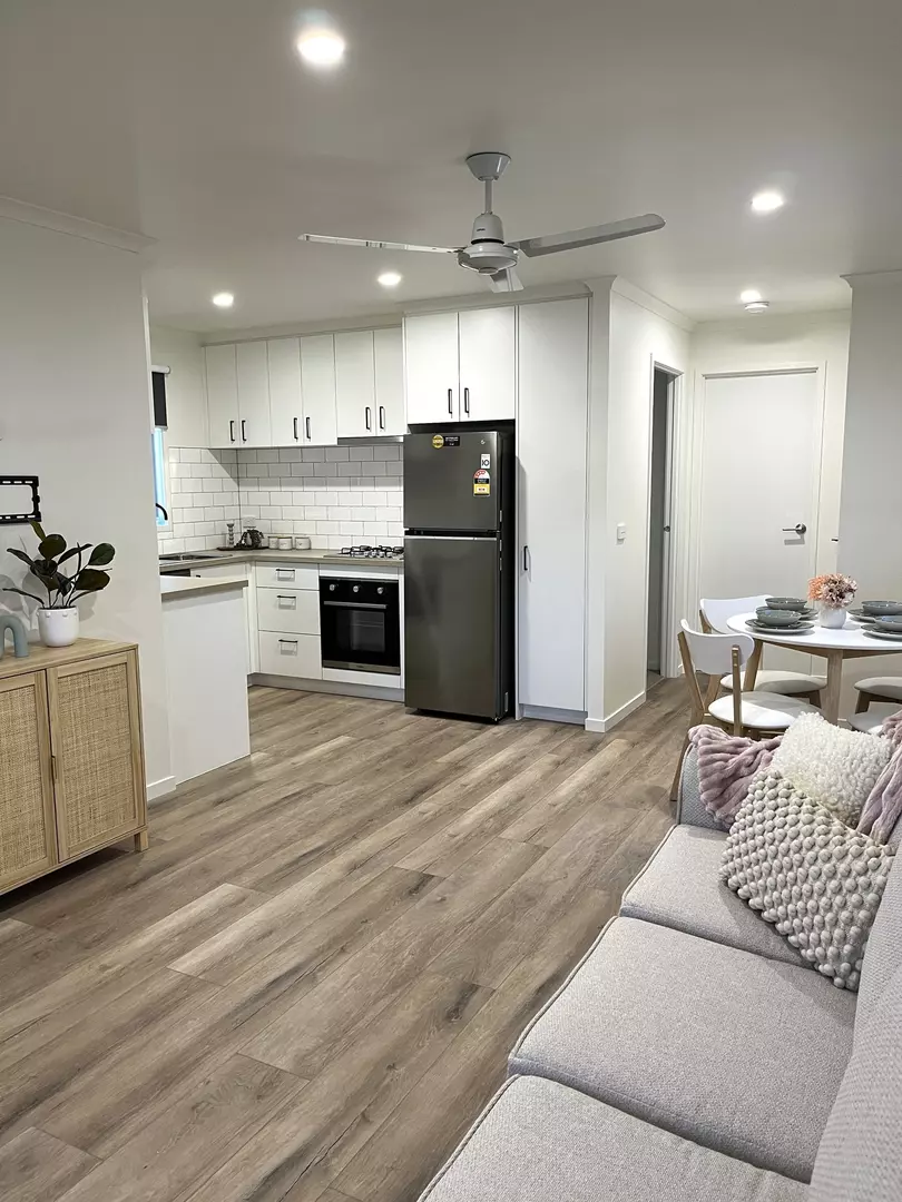 Paynesville Holiday Park - New One-Bedroom Home