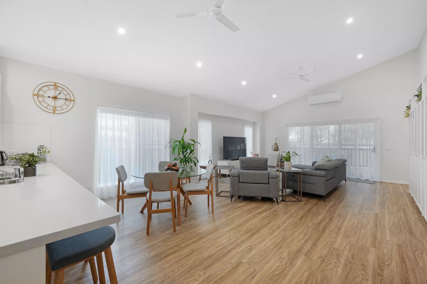 15 Birch Court - Palm Lake Resort Willow Lodge