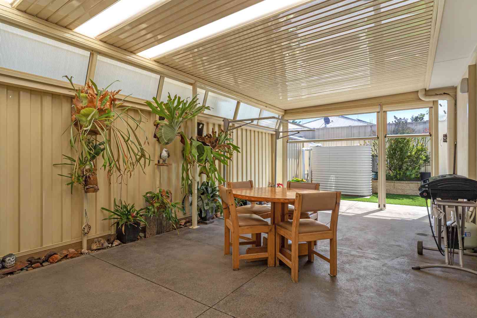 HOME 13 PALM LAKE RESORT 