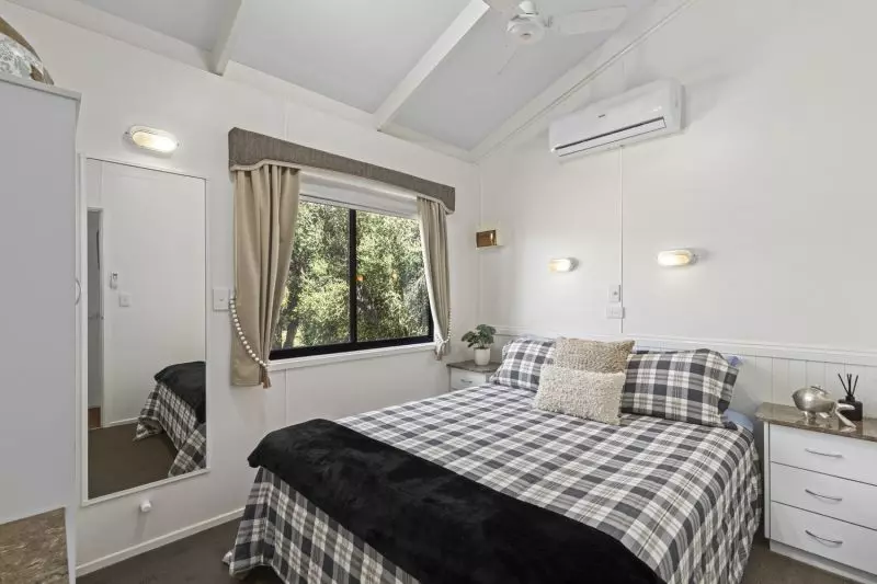 Relaxed Swan Bay Living