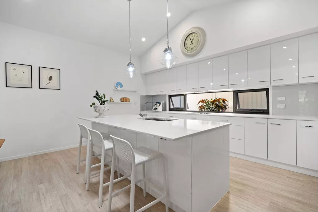 Palm Lake Cooroy-Noosa