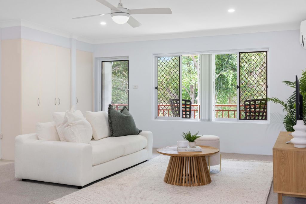 Standard Size One Bedroom – The Classics