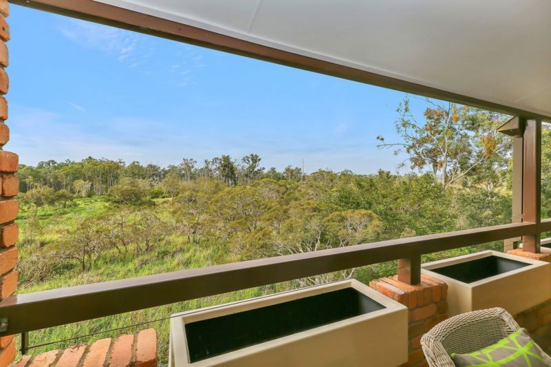 Spacious two-bedroom apartment with stunning bushland views