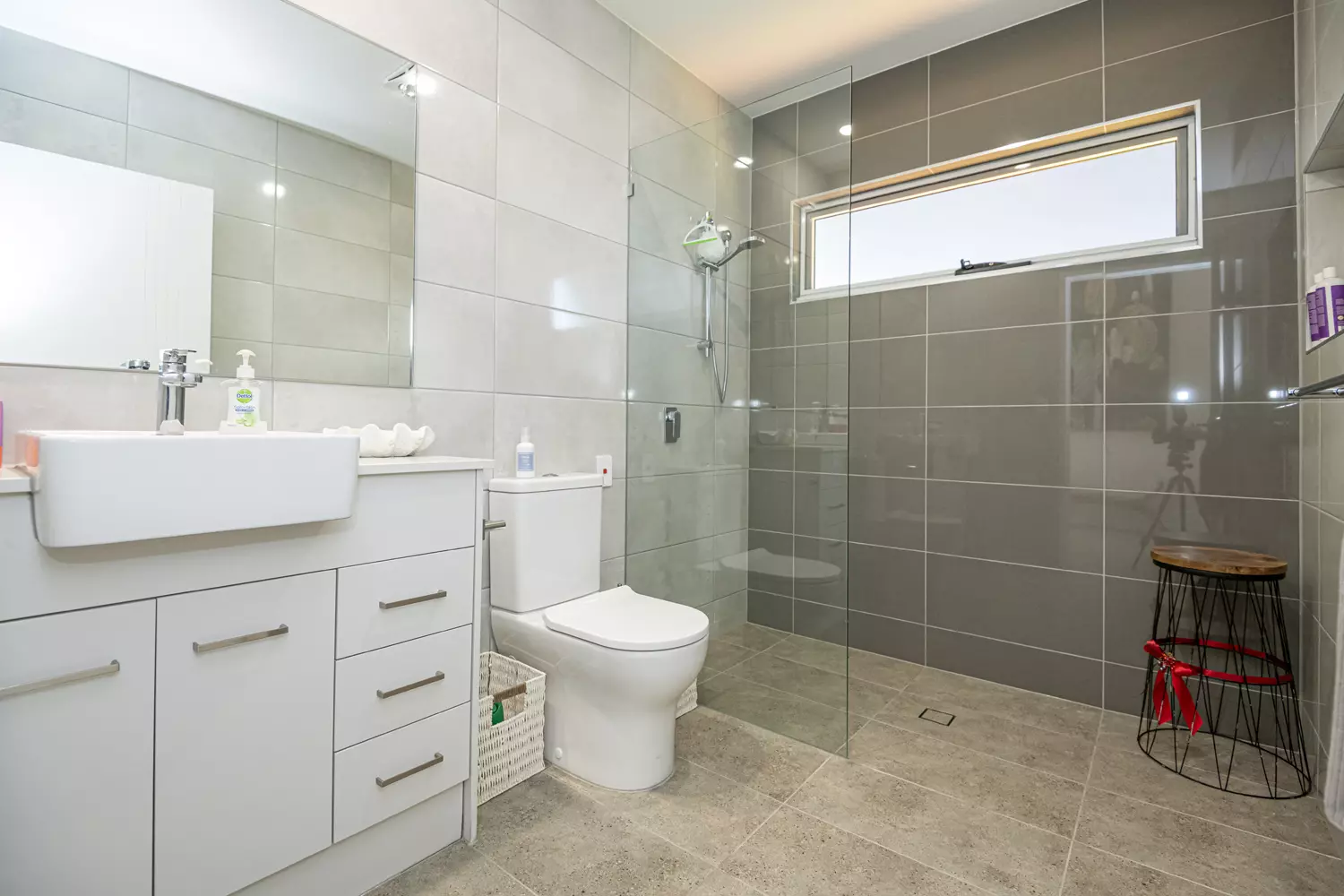 Exquisite Willow Design