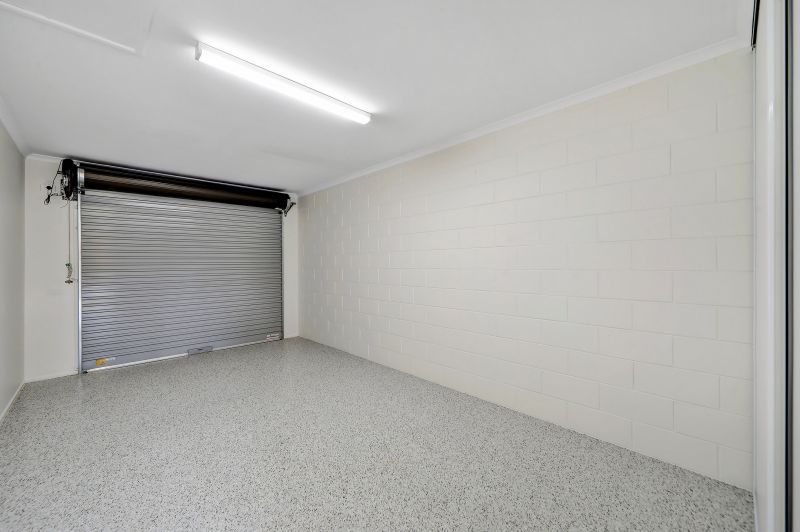 Soothing ocean sounds and coastal breeze!