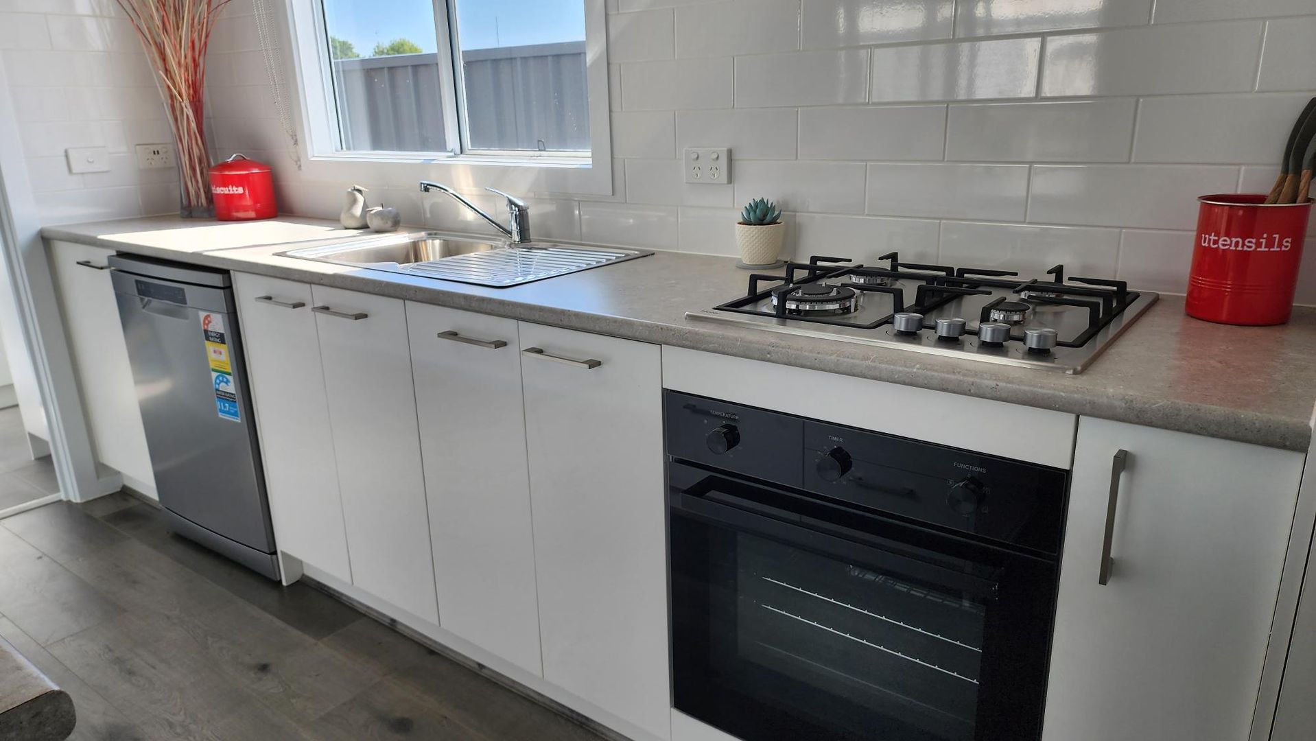 Portland Tourist Park - Brand New Homes