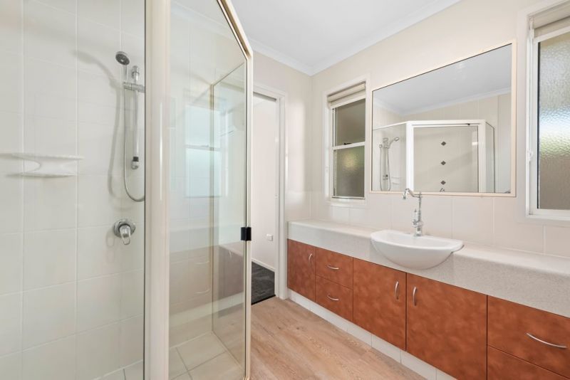 Light-Filled 3 Bedroom Home with Solar