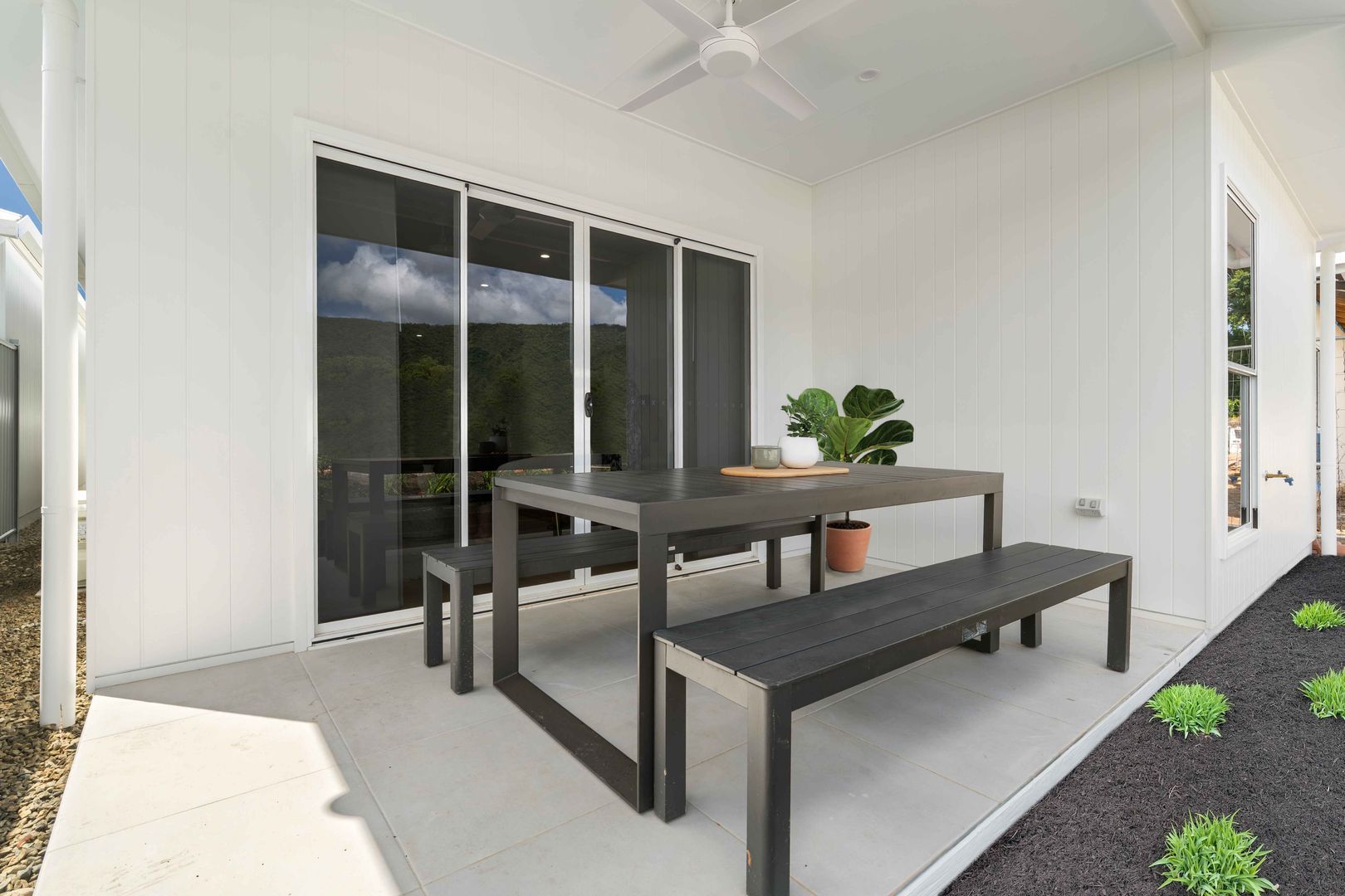 Crystal | Cosiness Meets Functionality