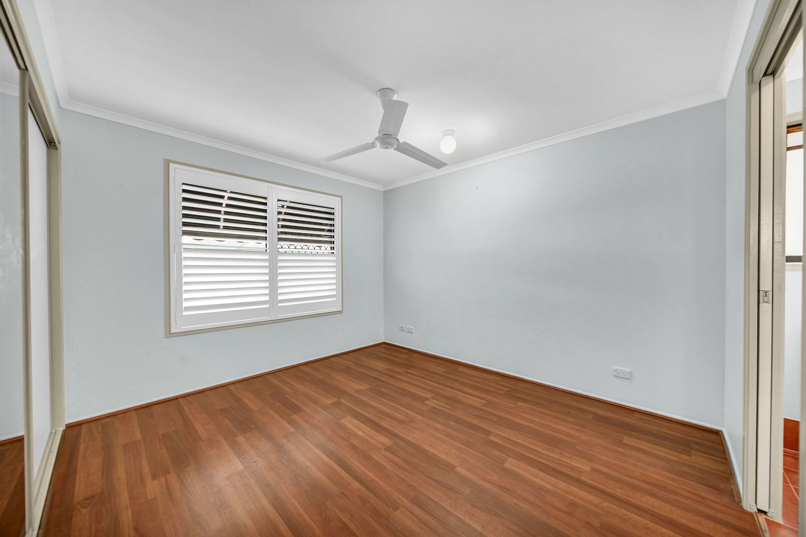 URGENT SALE REQUIRED - ALL OFFERS CONSIDERED