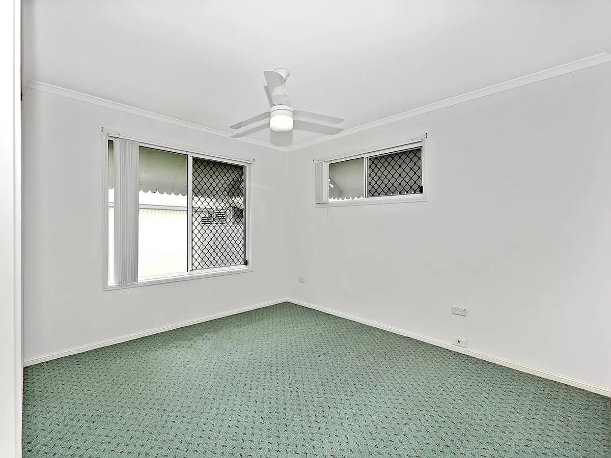 Villa - 3 Bedroom - Beautiful - Open Plan Living - SOLD!