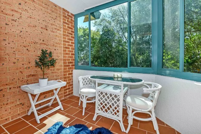 North facing two bedroom serviced apartment with three enclosed balconies