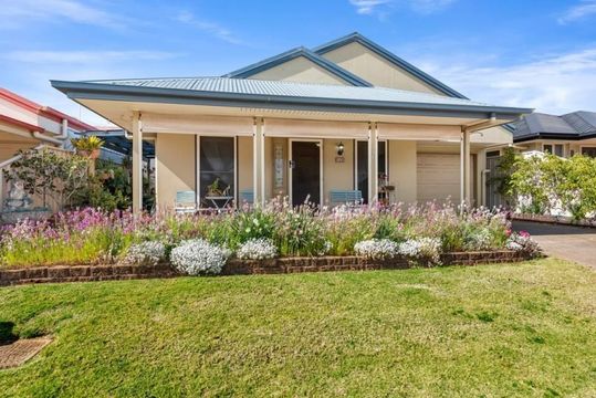 Offers Over $600,000