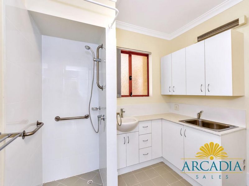 Arcadia Waters Bicton- Nothing to do, just move in.