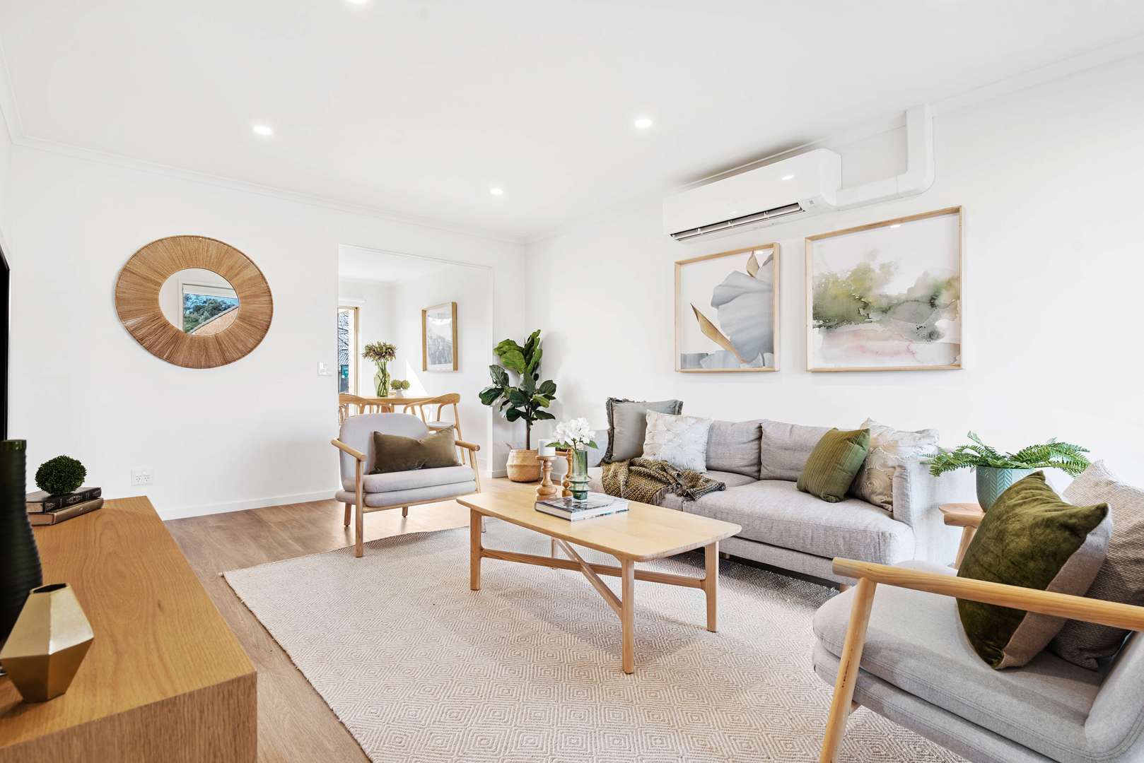 Beautiful New Interior, 2 Bed Villa Home For You!