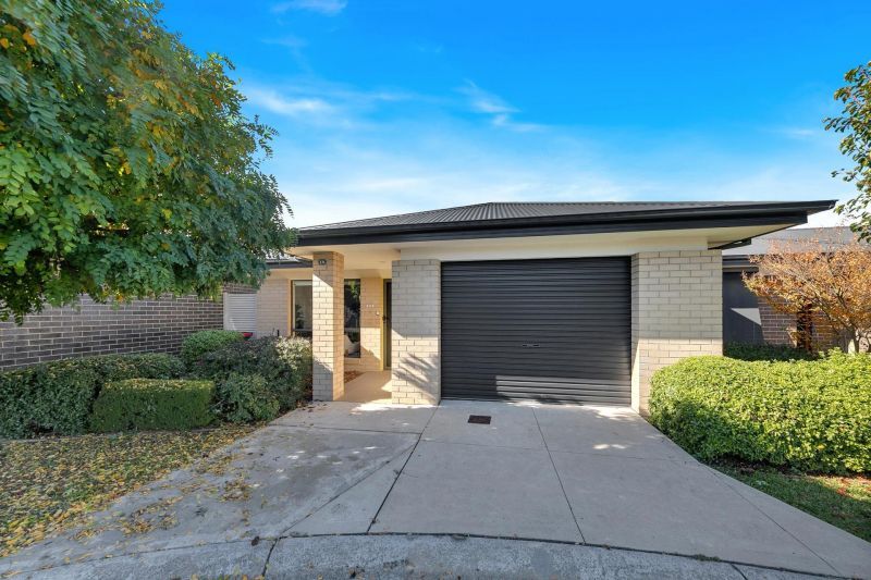 131/236-238 Waterview Blvd, Craigieburn