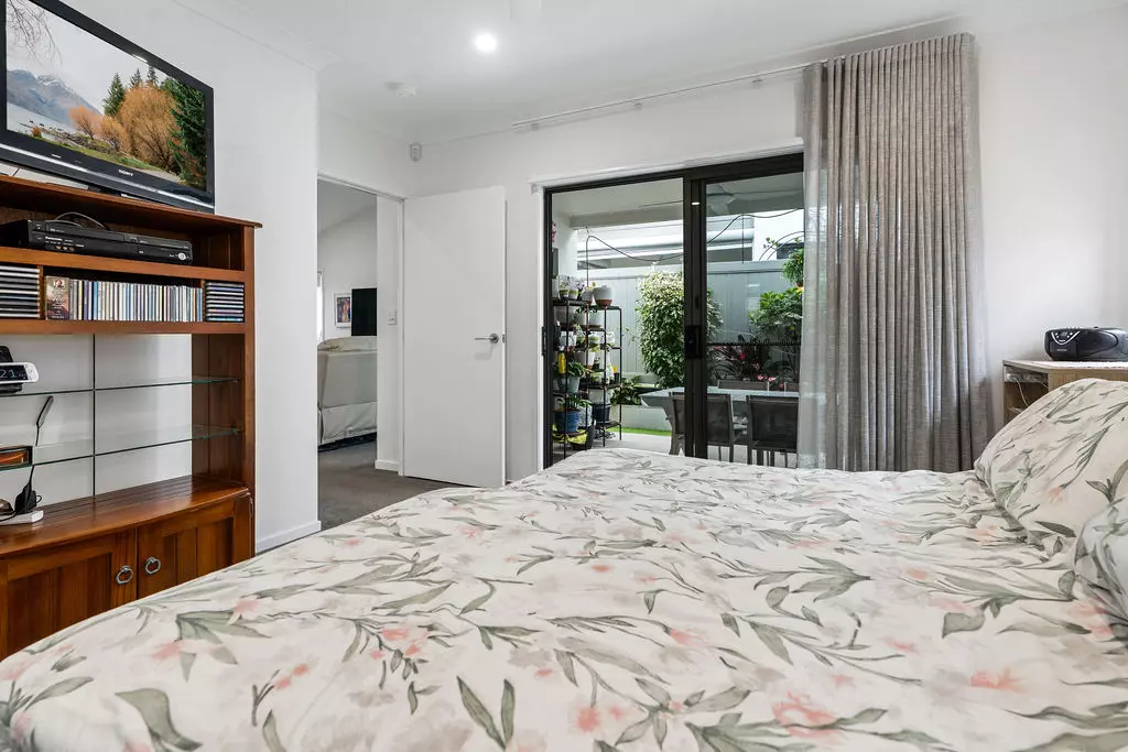 Palm Lake Resort Caloundra Cay