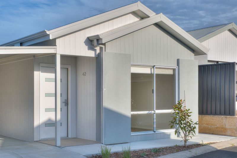 2-bedroom home - Riley Design