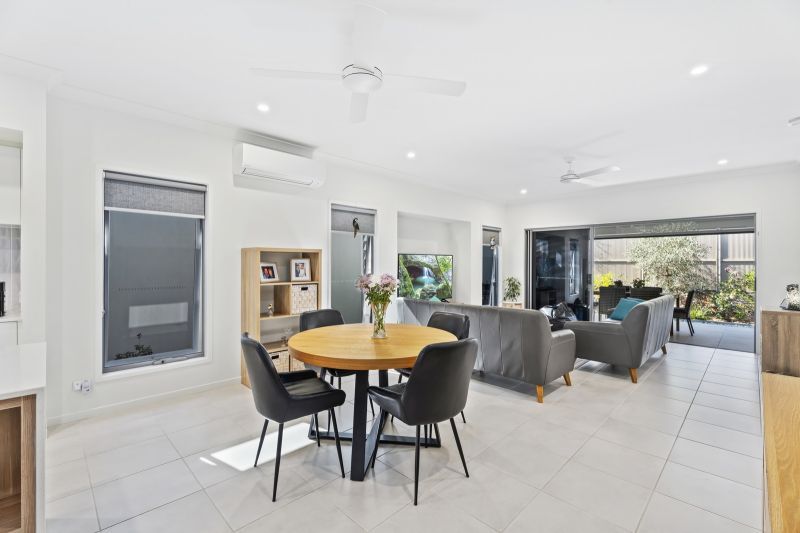 Site 365 - Established Berwick H6