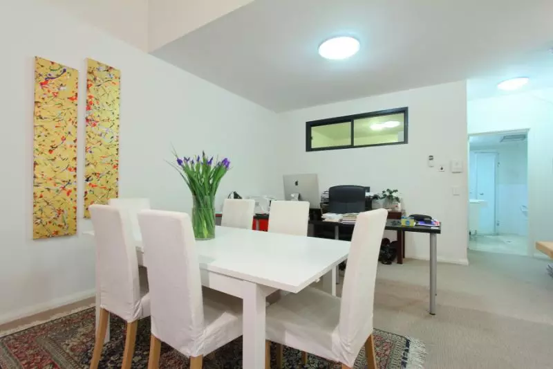 Terrace Loft In Warehouse Development