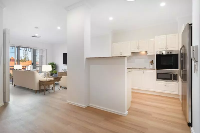 Enclosed Balcony with Beautiful Views