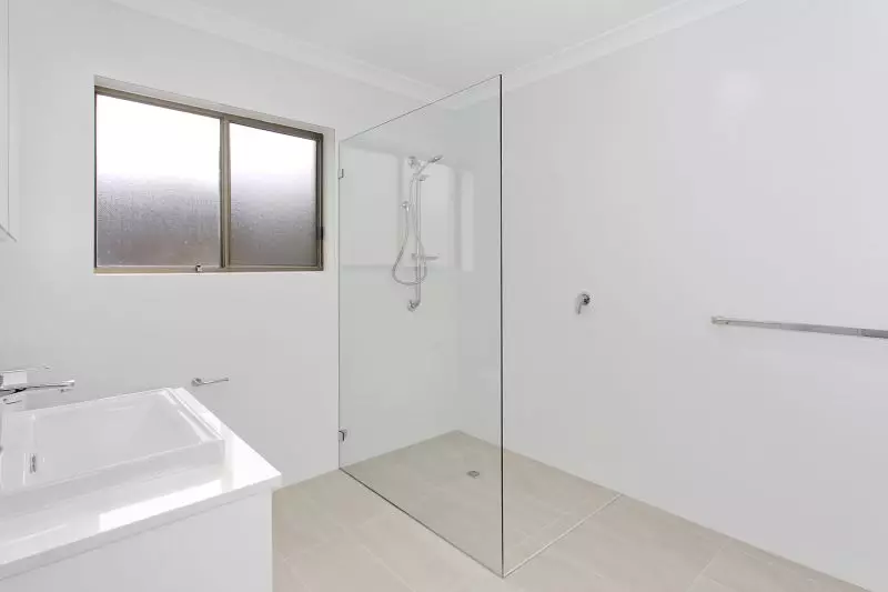 Bright and tranquil north-facing gem