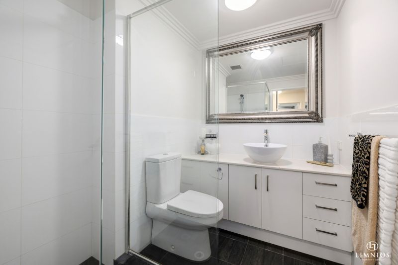 Boutique City Fringe Living with Rare Lifestyle & Investment Flexibility