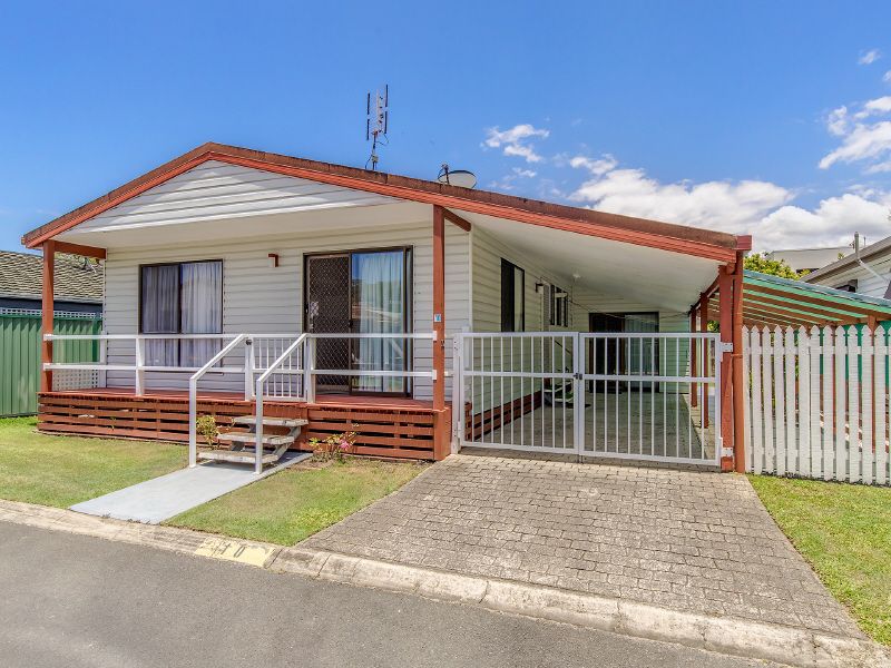 Burleigh Town Village, an Over 50's Pet friendly Residential Park