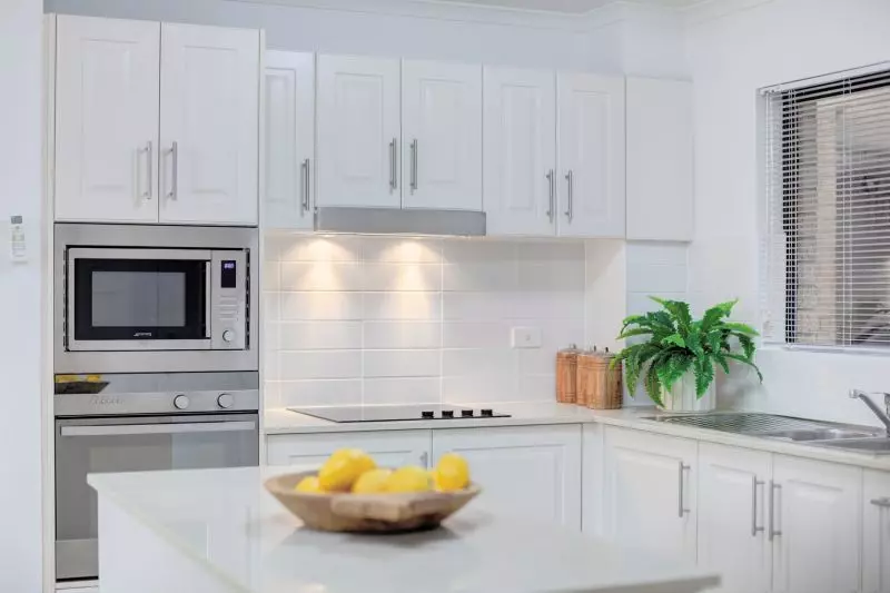 Apt 77 – Large 1-bed on ground floor with direct garden access