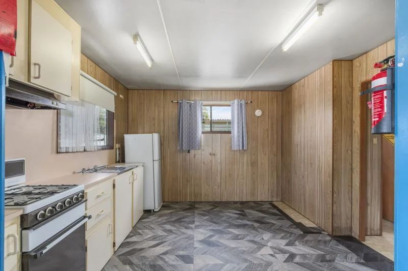 Relaxed Coastal Living in a Peaceful Community