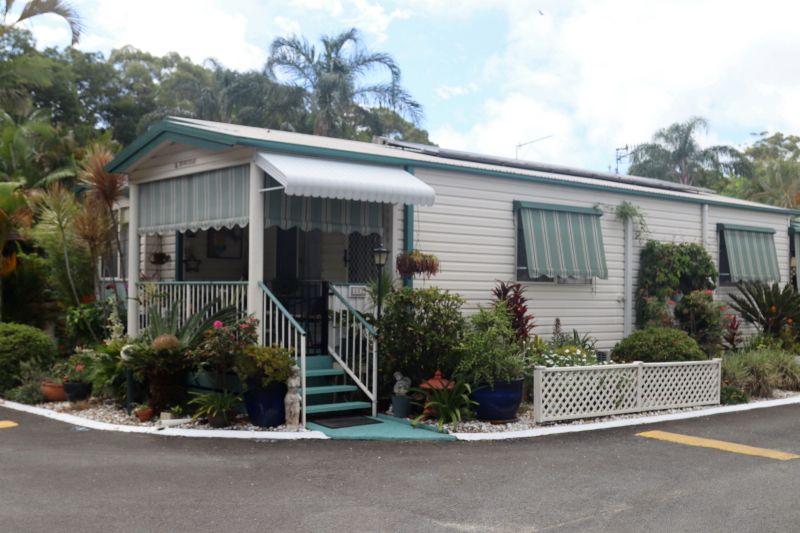 The Palms Village - Over 55's pet friendly Lifestyle Village