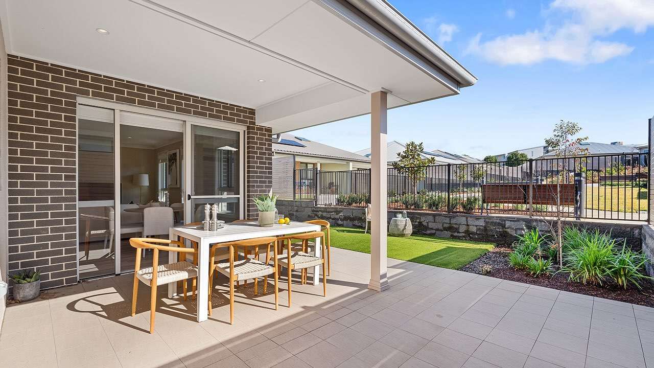 210B South Circuit, Oran Park, NSW 2570