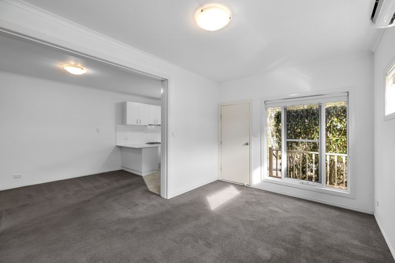 Spacious Modern Living - Peaceful Surrounds