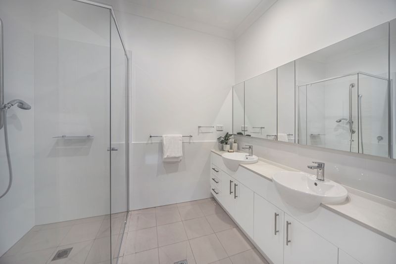 Light & bright villa