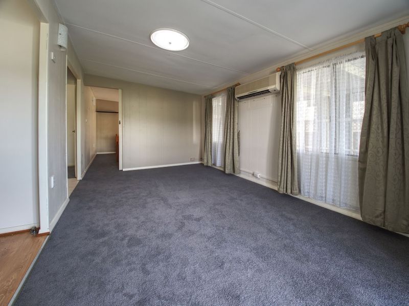 Crystal Waters Estate 106