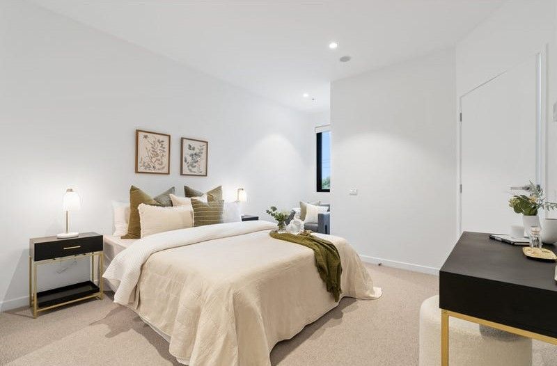 Charming Retirement Living in the Heart of Glen Waverley