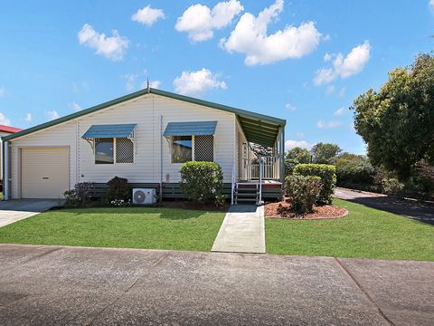 Villa - 2 Bedrooms - Large Balcony - Green Space - Corner Block - NEW Listing!  