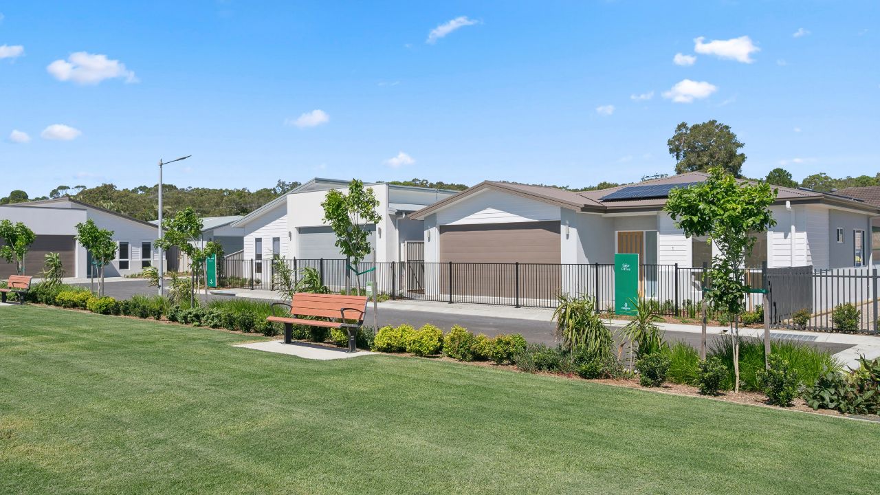 Contemporary coastal living