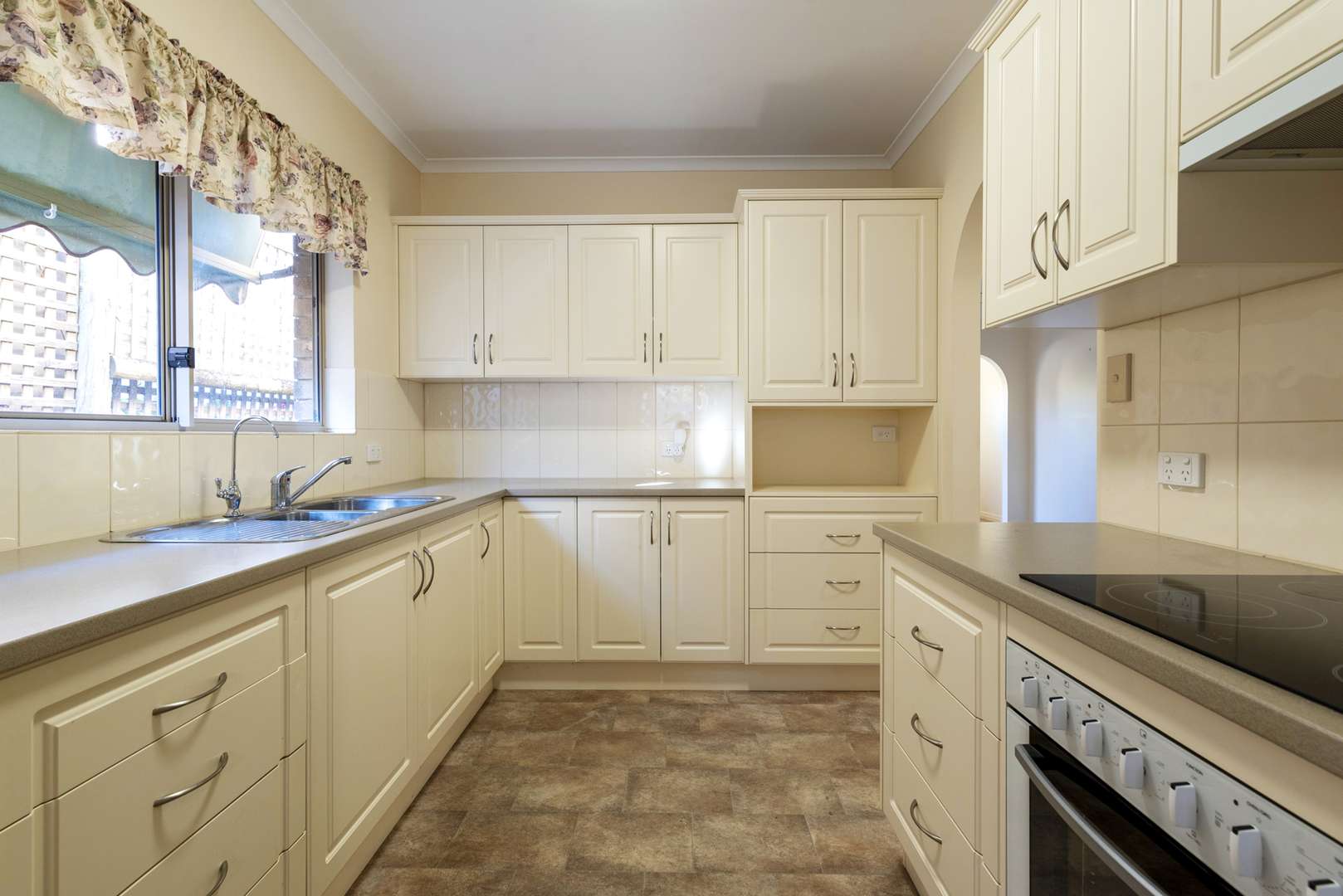 Unit 5 Governor Daly Village - Two Bedroom