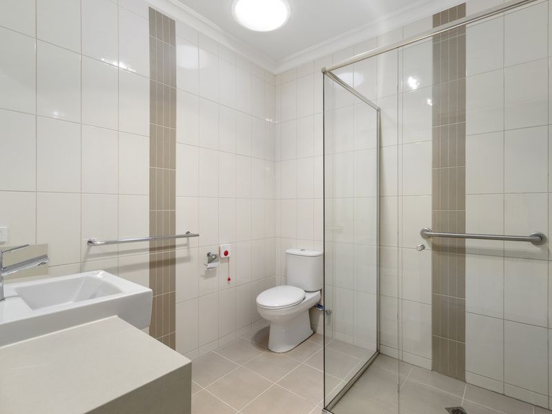 Elegant Three-Bedroom Villa Opposite the Community Centre