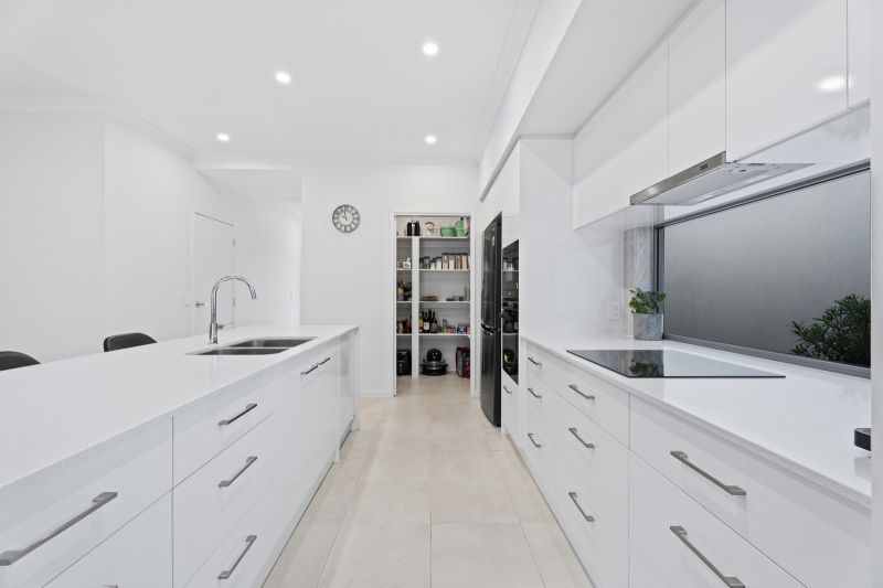 Site 365 - Established Berwick H6