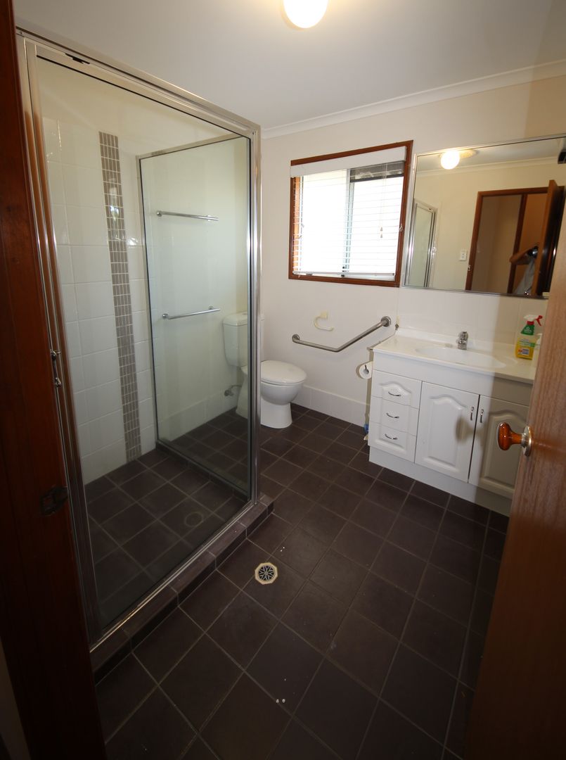 3 Bedrooms with backyard and Water Views