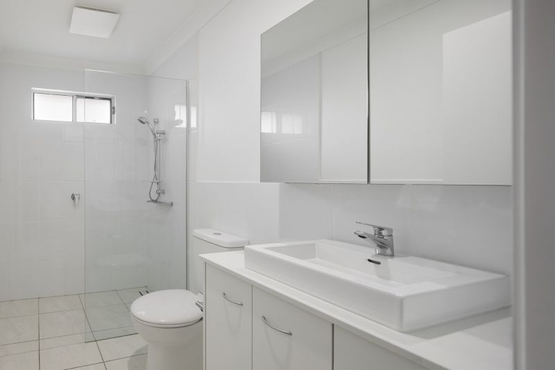 New Build | Contemporary 3 Bed, Single Carport