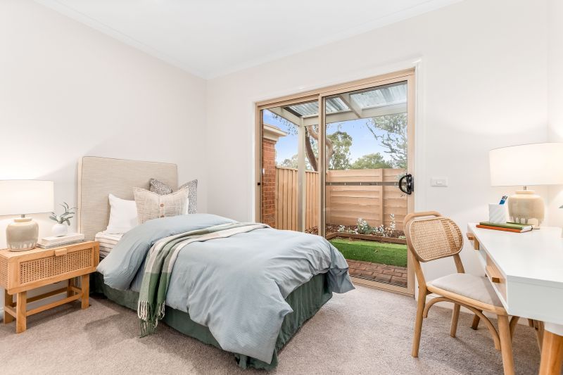 Serene living with parkland views!